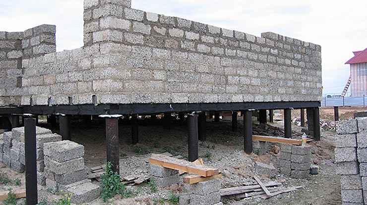 Фото фундаментов на сваях